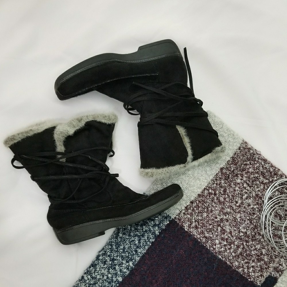 Navid O'Nadia Boots